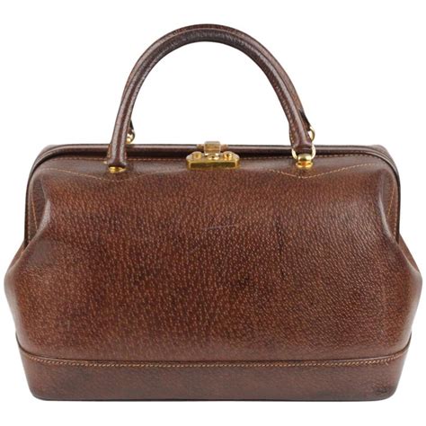 gucci vintage train case brown